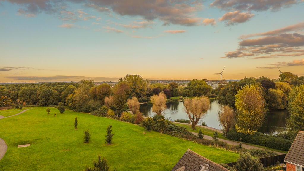 Additional image 30 of Persian Close, City Point