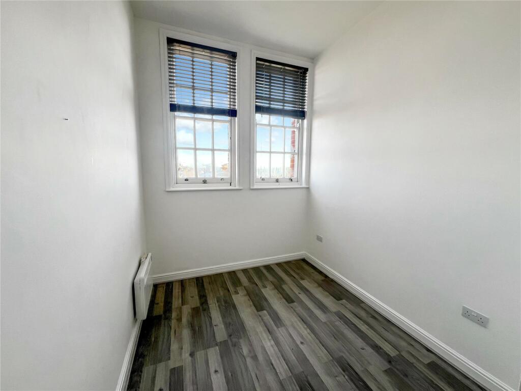 Additional image 5 of Salisbury Close, Crewe, Cheshire, CW2