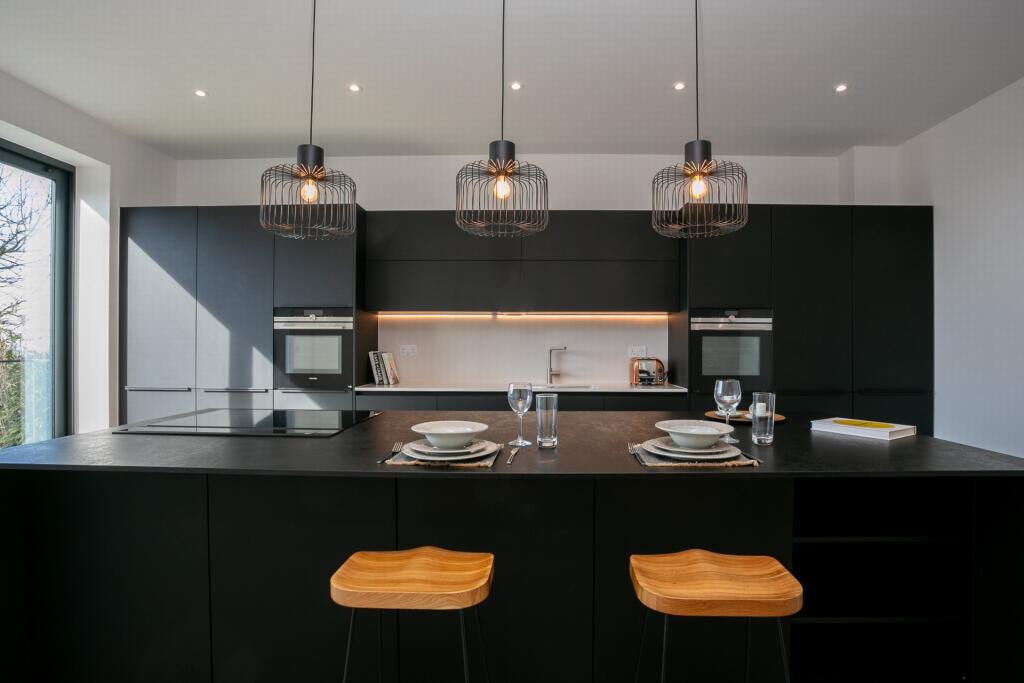 Additional image 11 of Blackhouse Hill, Hythe, CT21