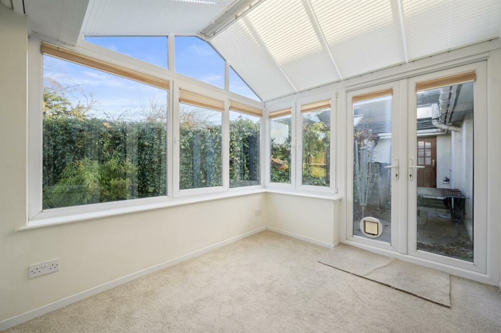 Additional image 6 of Burton Close Drive, Haddon Road, Bakewell