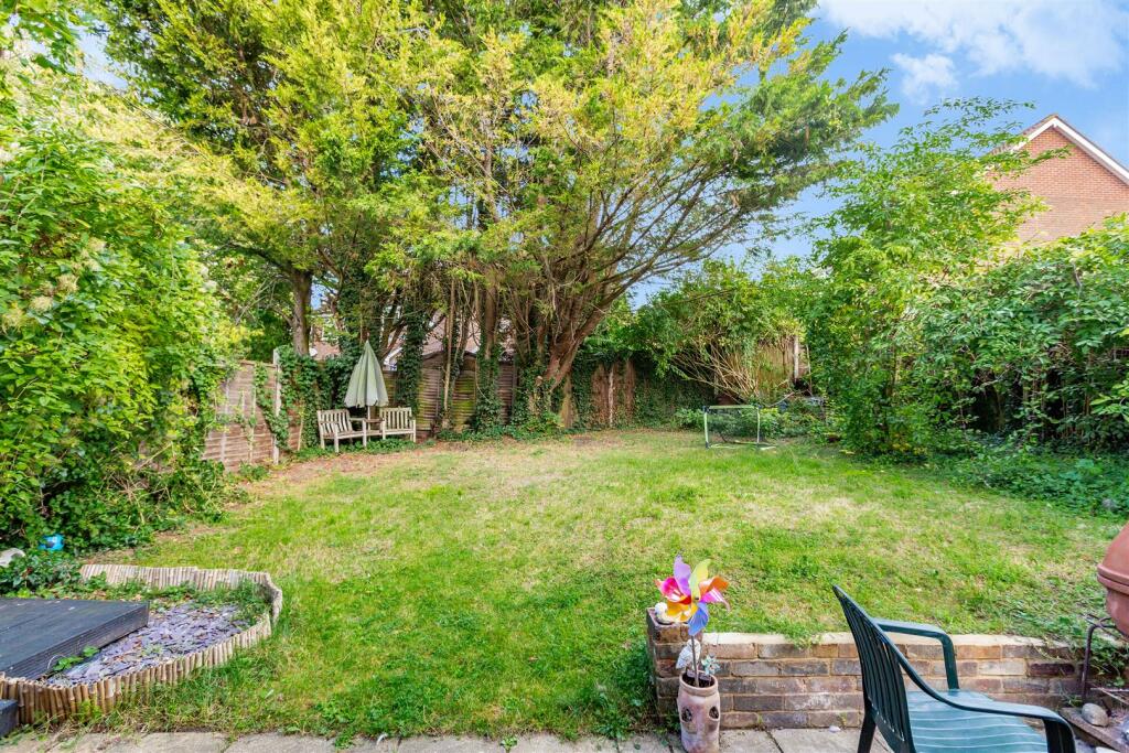 Additional image 15 of The Old Yews, New Barn