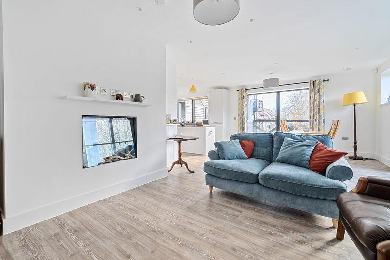 Additional image 13 of 8 Orchard Yard, Canterbury Road, Canterbury