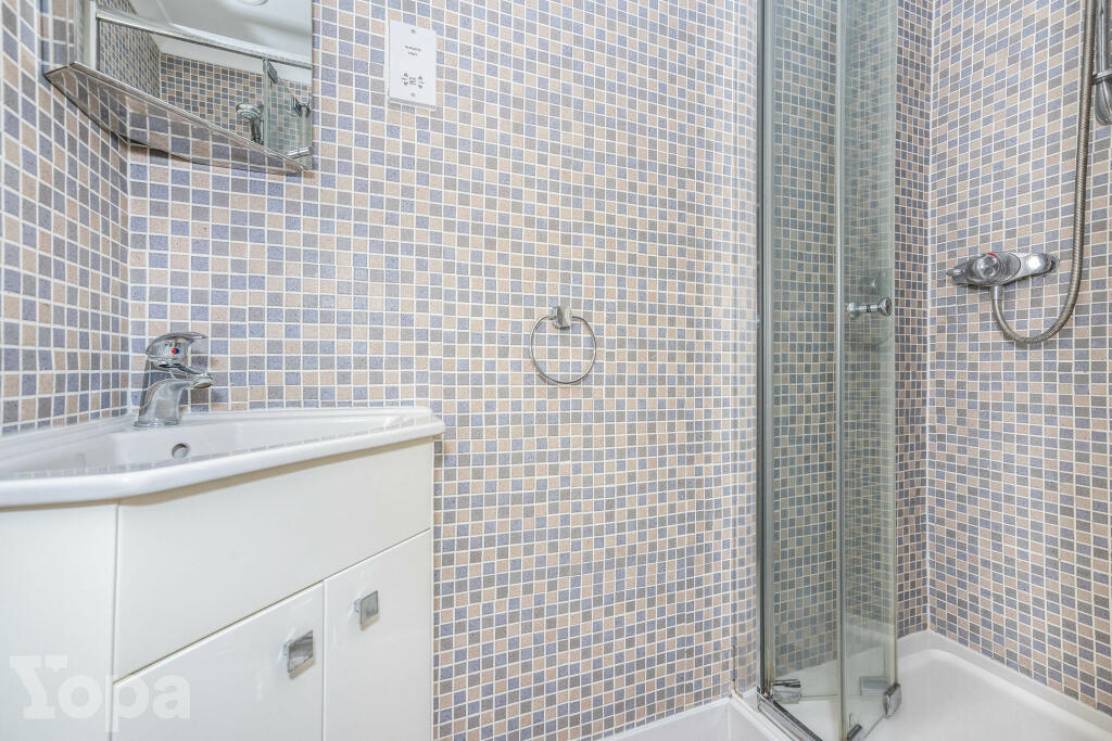 Additional image 10 of Regency Way, Bexleyheath, DA6