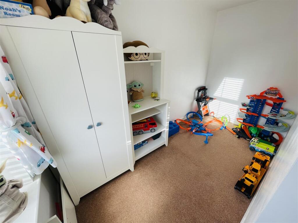 Additional image 10 of Queen Elizabeth Road, Nuneaton