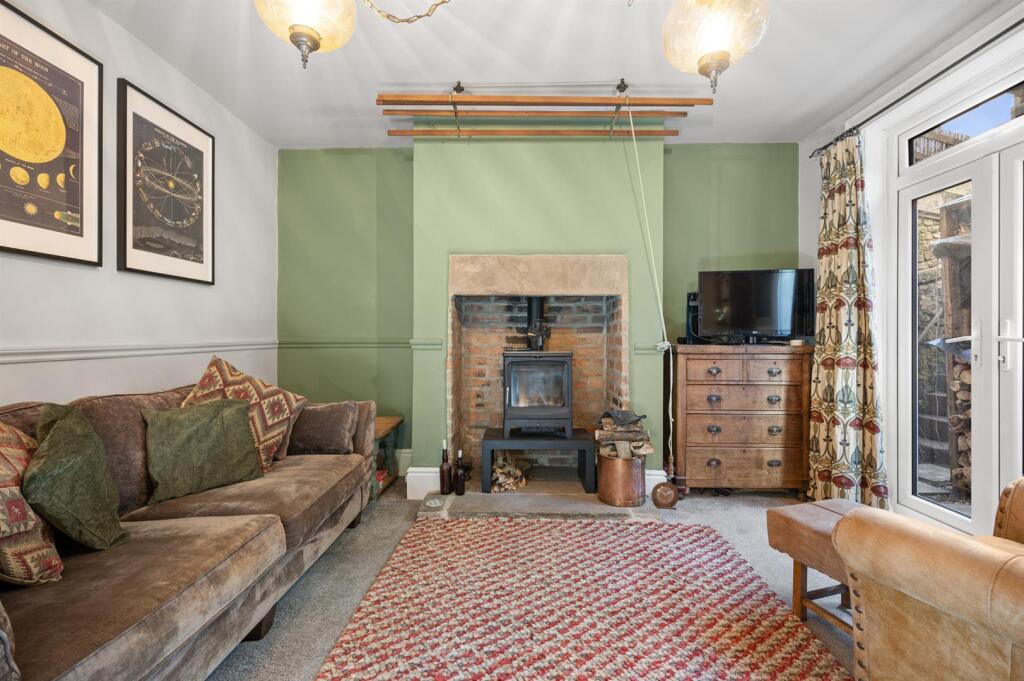 Additional image 10 of Oldham Villas, Matlock