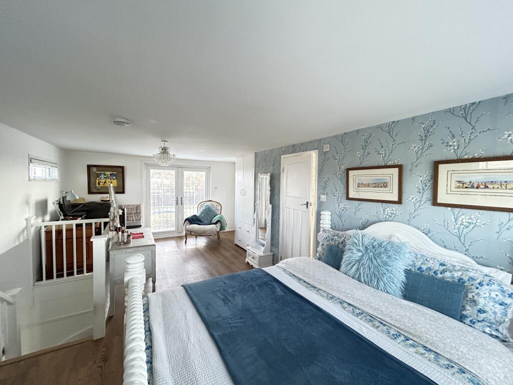 Additional image 17 of New Dover Road, Folkestone, CT18