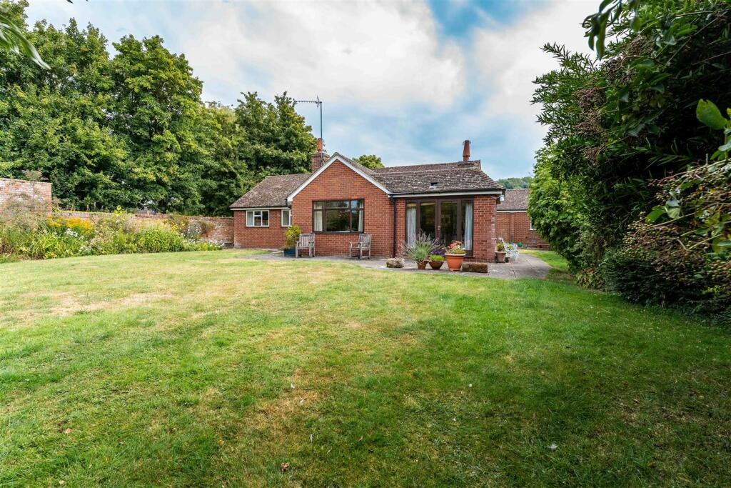 Additional image 31 of Glebelands, Vicarage Lane, Priors Marston