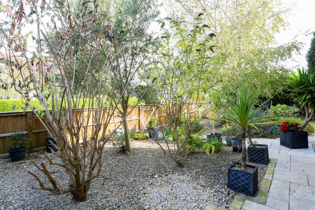 Additional image 27 of Newington Road, Peene, CT18