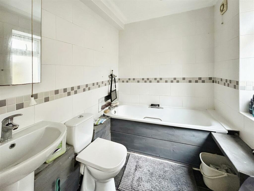 Additional image 16 of Queens Gardens, Herne Bay