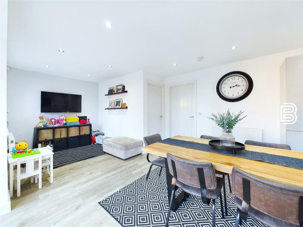 Additional image 9 of Dodgson Close, Cawston, Rugby