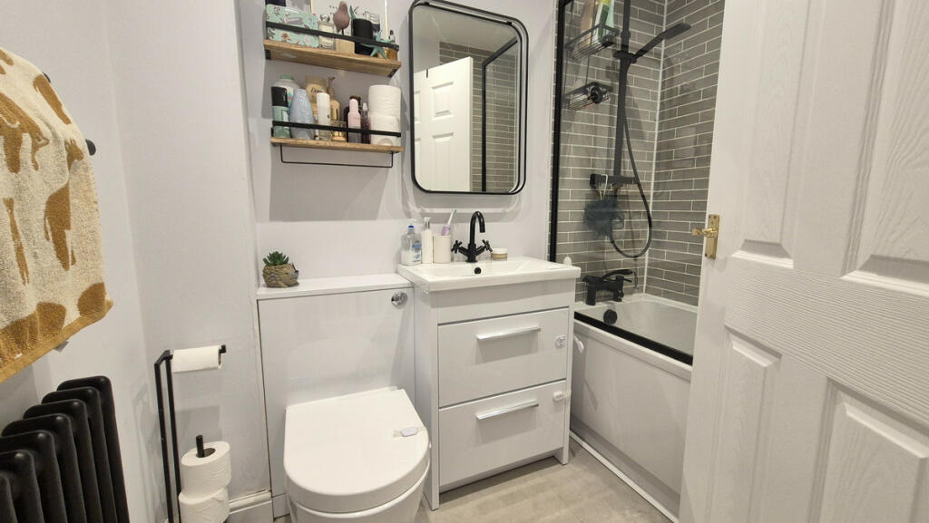 Additional image 16 of Bull Street, Southam, CV47