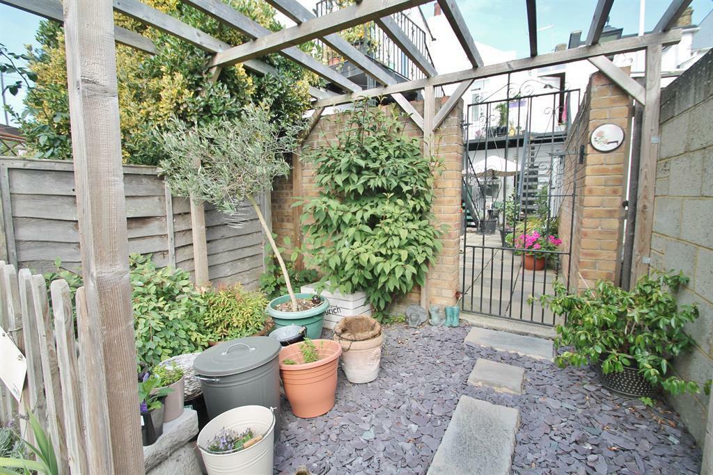 Additional image 7 of Church Path, Gravesend, DA11