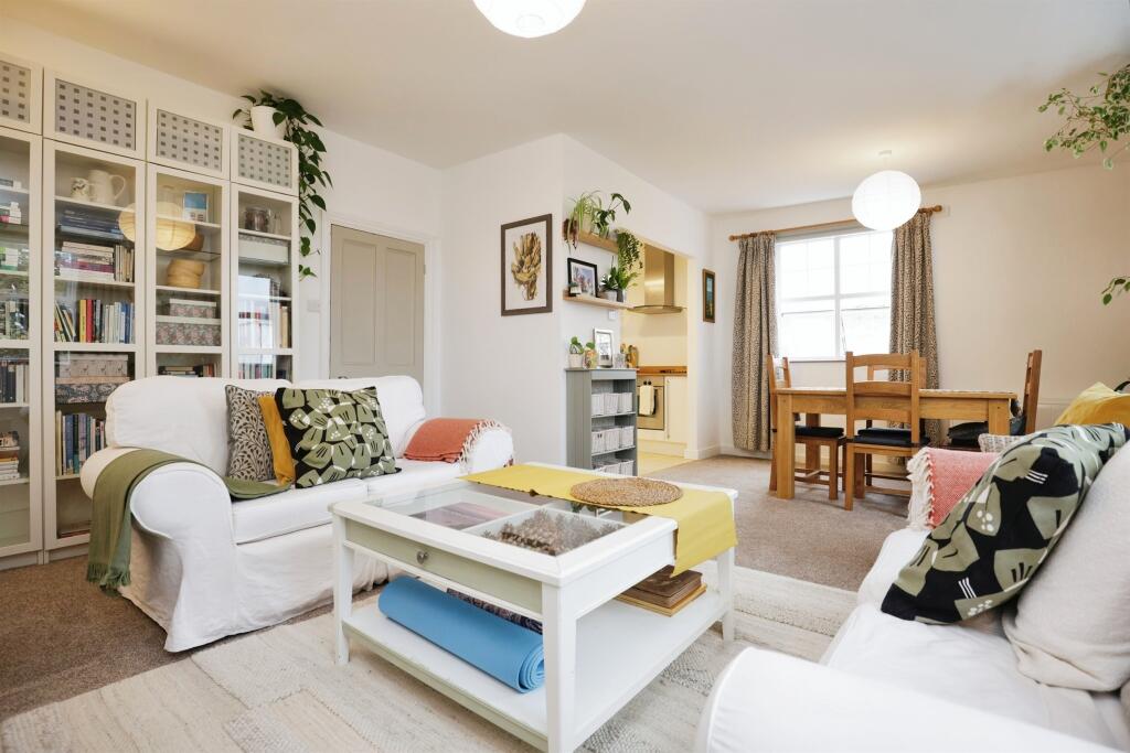 Additional image 13 of Beauchamp Avenue, Leamington Spa