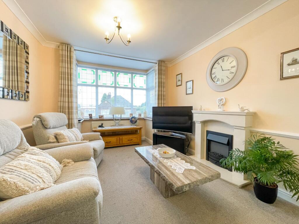 Additional image 2 of Coutts Avenue, Shorne, Gravesend, Kent, DA12