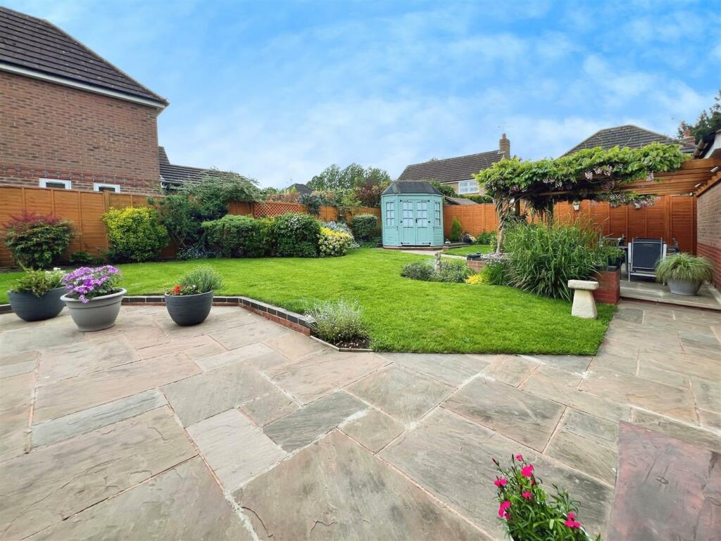 Additional image 31 of Robins Grove, Warwick