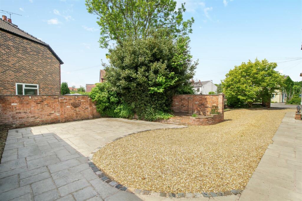 Additional image 42 of A spectacular opportunity to own a Georgian Grade II listed detached property in the heart of the village