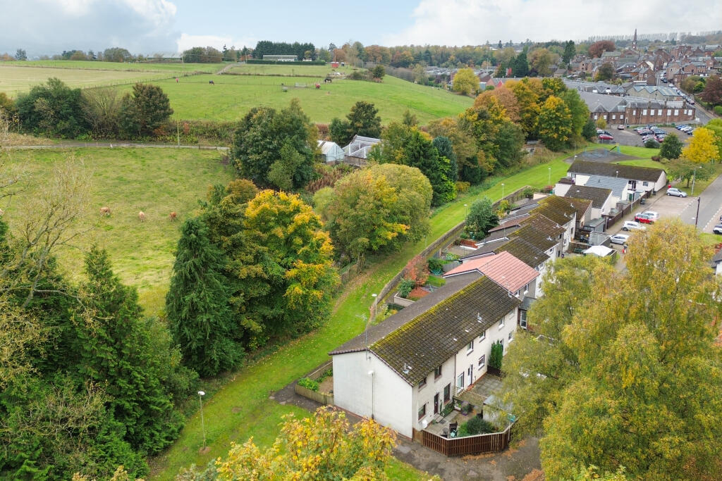 Primary image of Marywell Gardens, Kirriemuir, DD8