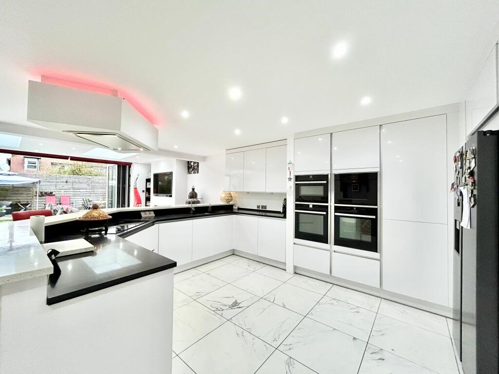 Additional image 12 of Westcliff Gardens, Westbrook