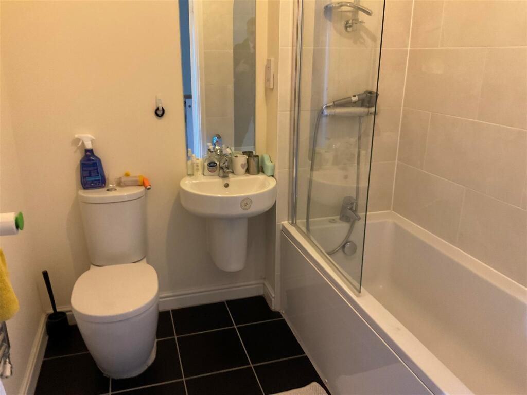 Additional image 7 of Slade Green Road, Erith, Kent