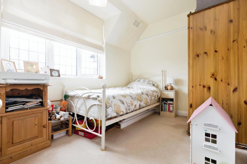 Additional image 20 of Dale Avenue, Stratford-upon-Avon, Warwickshire, CV37