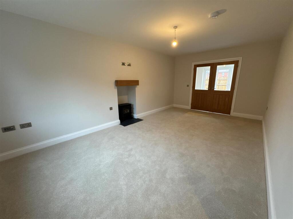 Additional image 24 of Bishopton Lane, Bishopton, Stratford-Upon-Avon