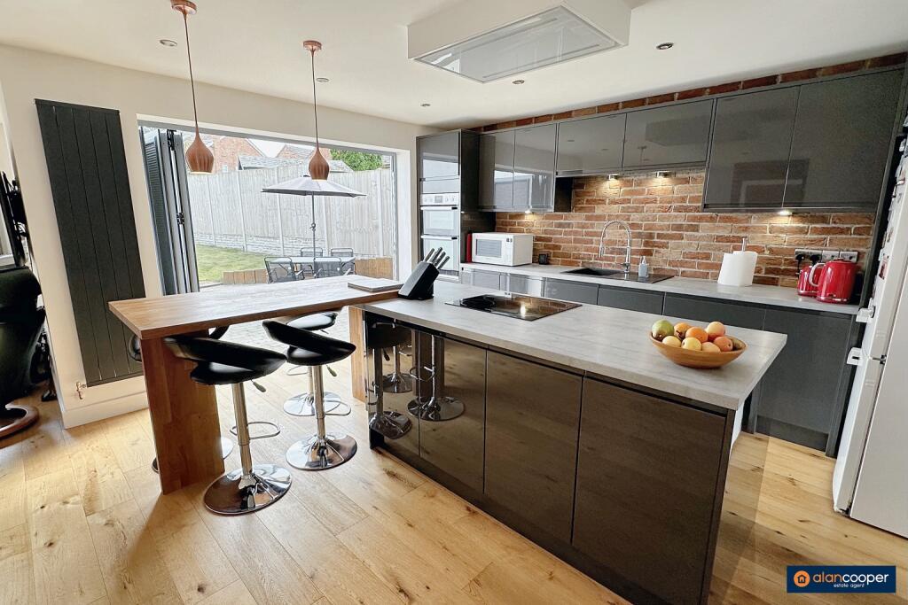 Additional image 21 of Wolvey Road, Bulkington, CV12 9JR