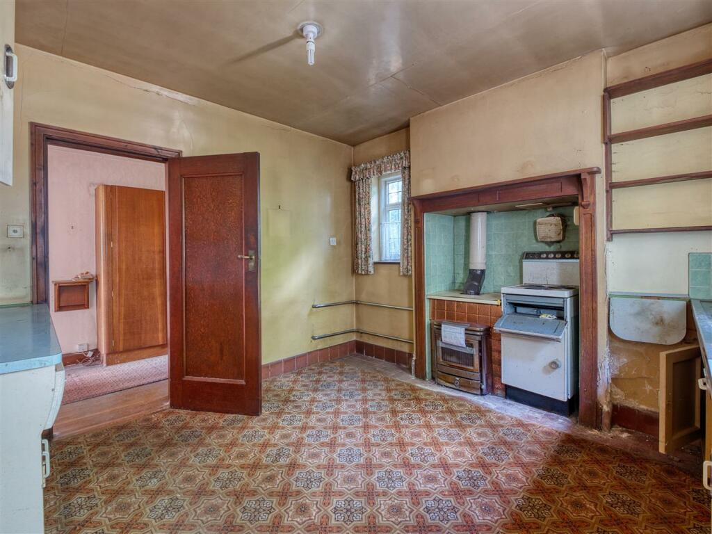 Additional image 4 of 3 Church Walk, Duffield, Belper