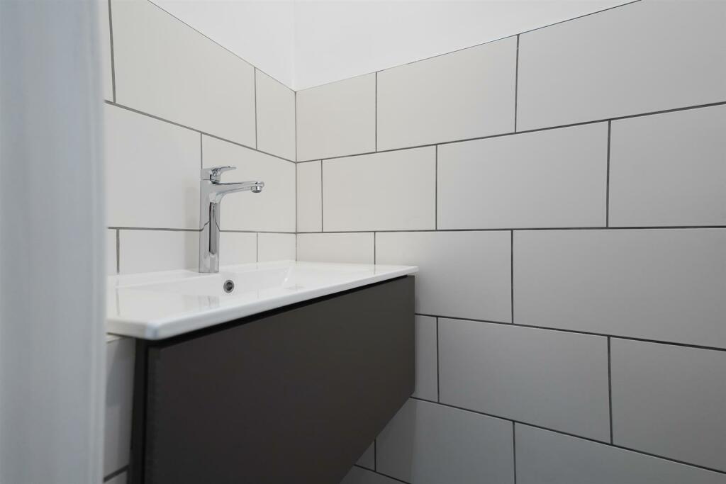 Additional image 13 of Inglewood Close, Leamington Spa