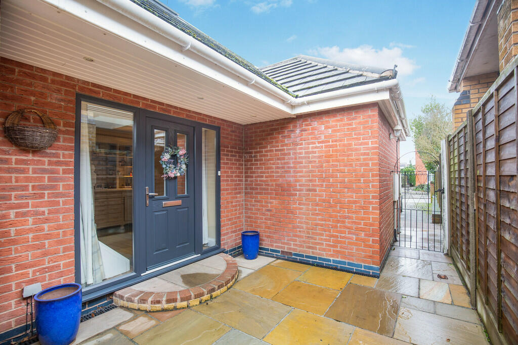 Additional image 33 of Nuneaton Road, Hartshill