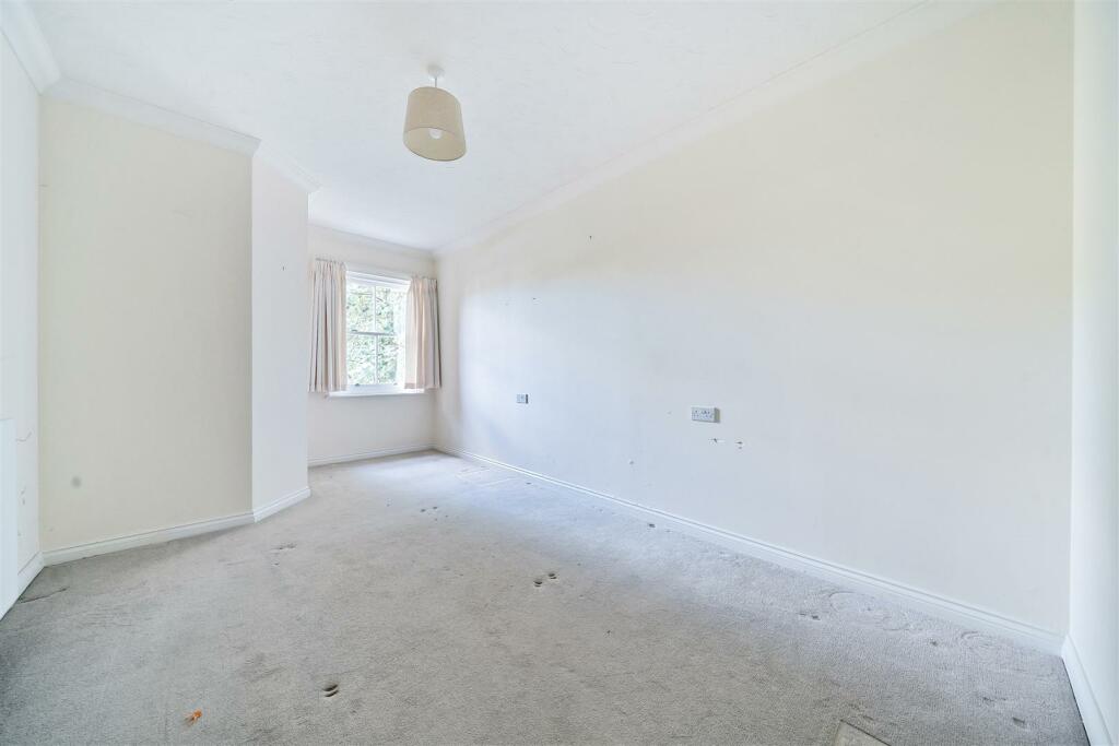 Additional image 9 of Abbots Lodge, Canterbury