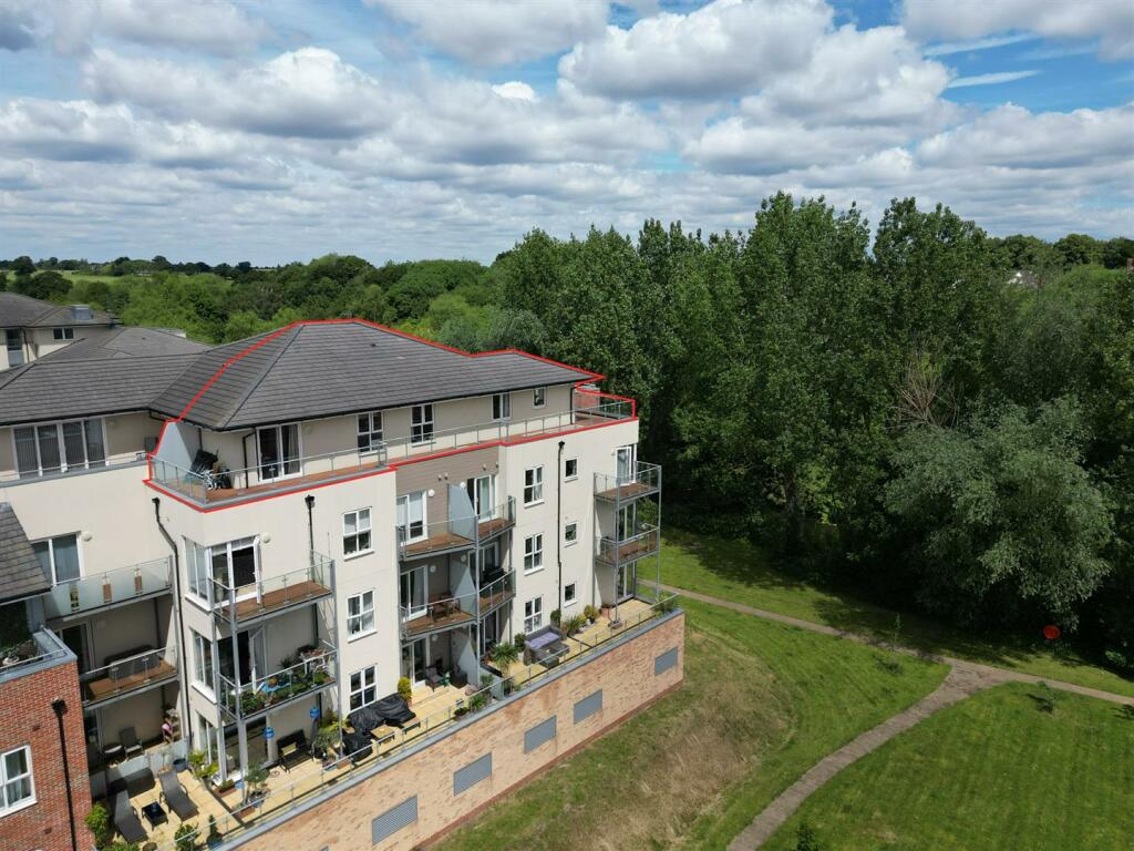 Additional image 42 of Andrews Close, Warwick