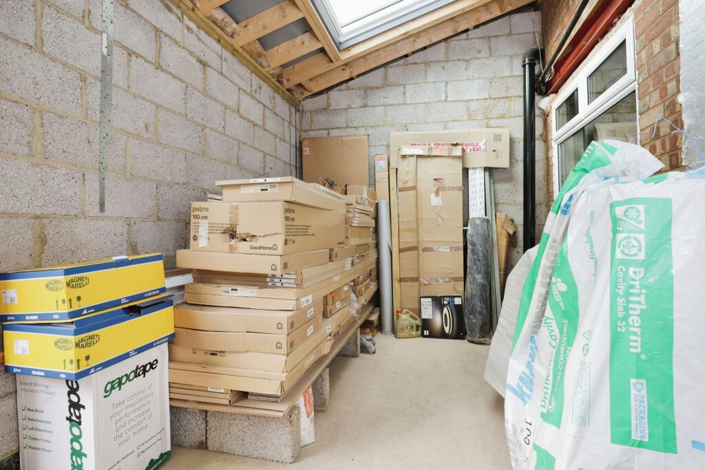 Additional image 15 of Glebe Crescent, Rugby, CV21