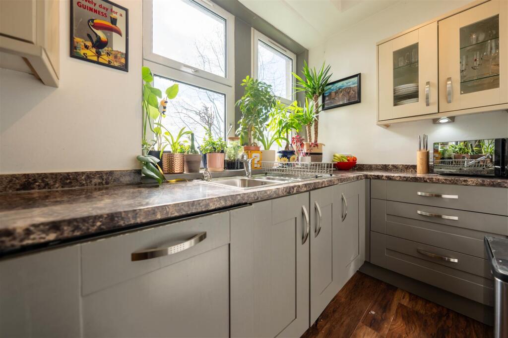 Additional image 26 of Clepington Road, Dundee