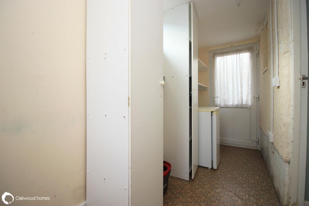 Additional image 6 of Golden Close