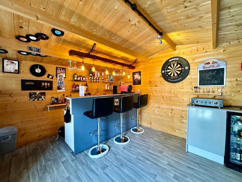 Additional image 13 of Okehampton Crescent, Welling, Kent, DA16