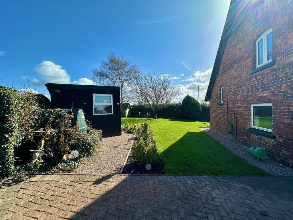 Additional image 40 of Middlewich Road, Leighton, Cheshire