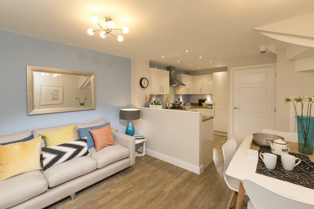 Additional image 2 of Ashlawn Road,
Rugby,
Warwickshire,
CV22 5QE