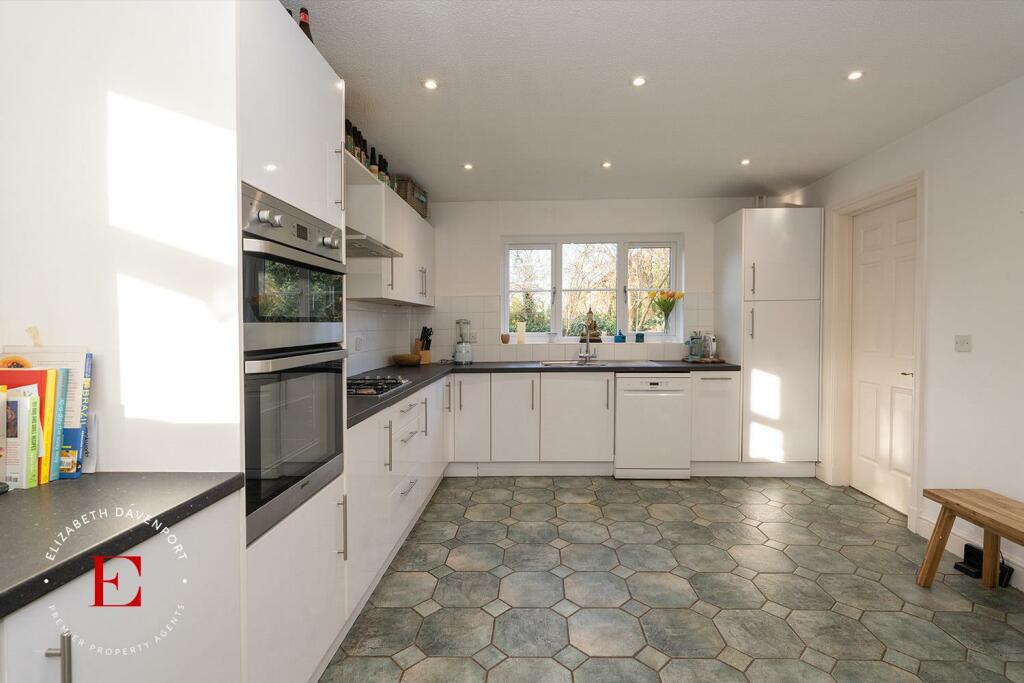 Additional image 15 of Casita Grove, Kenilworth