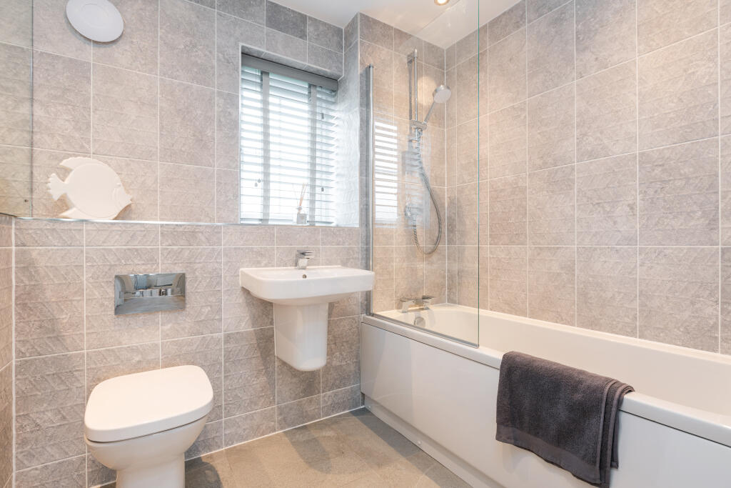 Additional image 12 of Castle Hill, 
Ebbsfleet,
DA10 1AD