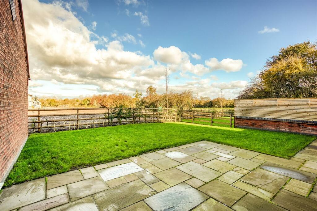 Additional image 20 of Chestnut Close, Draycott-In-The-Clay, Ashbourne