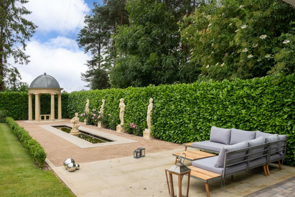 Additional image 35 of Main Street, Congerstone