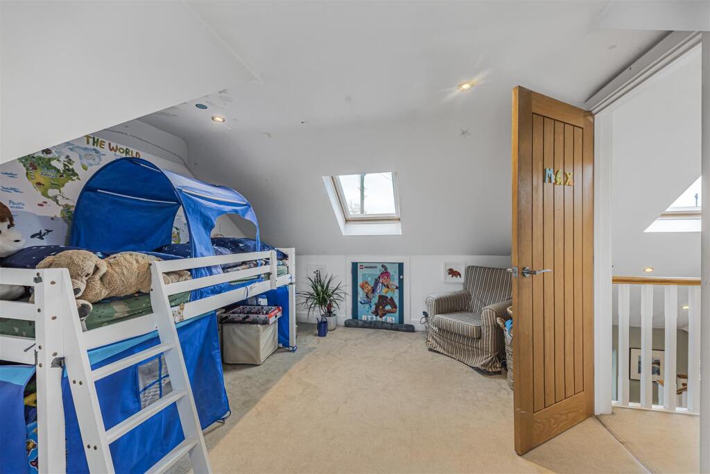 Additional image 17 of Johns Road, Meopham