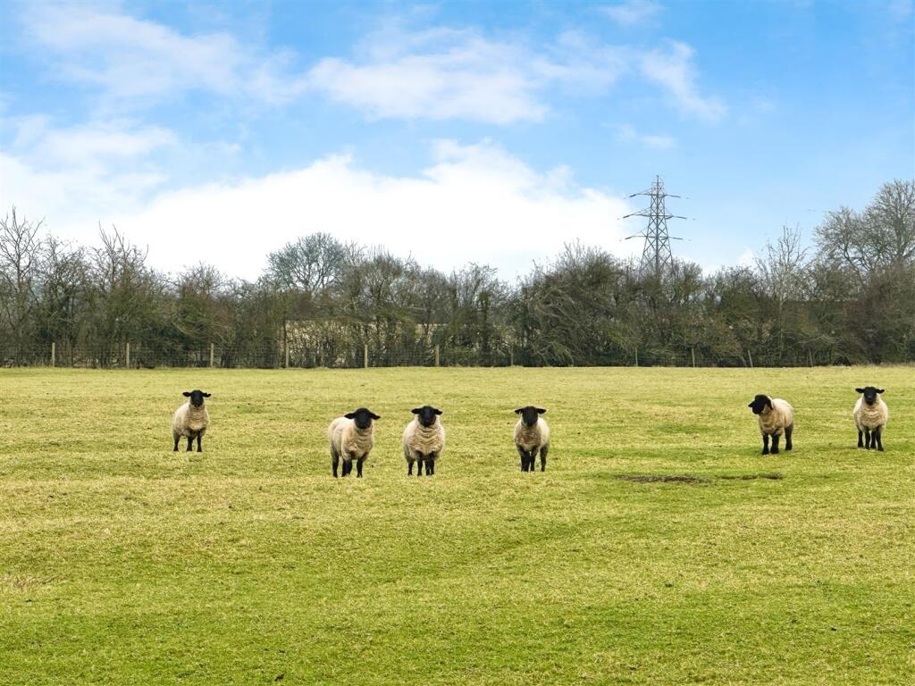 Additional image 43 of Harbury, Leamington Spa