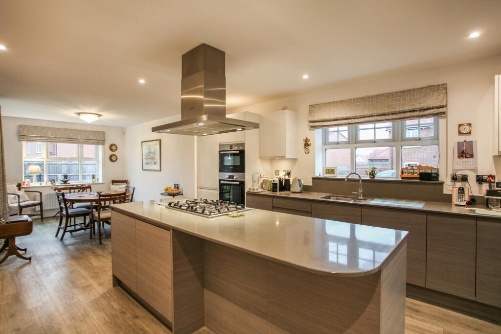 Additional image 2 of Norgren Crescent, Shipston-on-Stour, Warwickshire. CV36 4BF