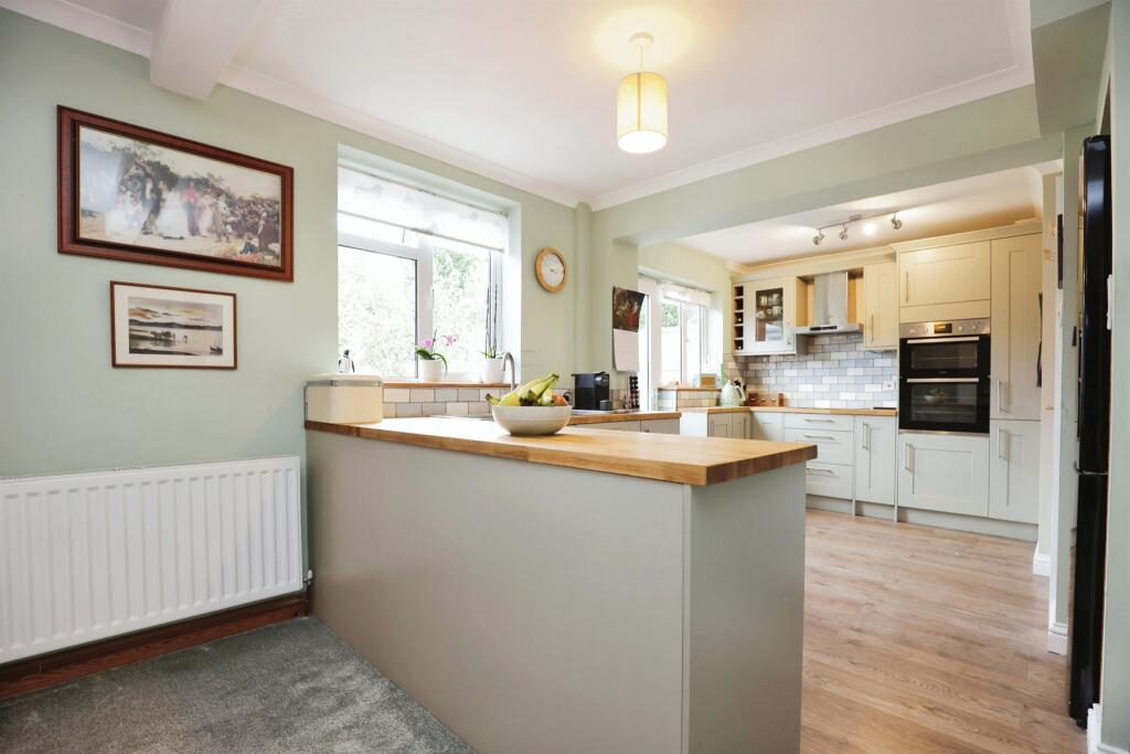 Additional image 15 of Shakespeare Gardens, RUGBY