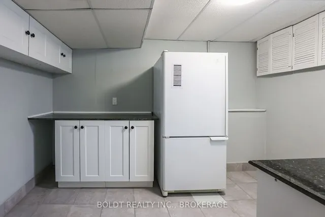 Additional image 25 of 6 Aiken St