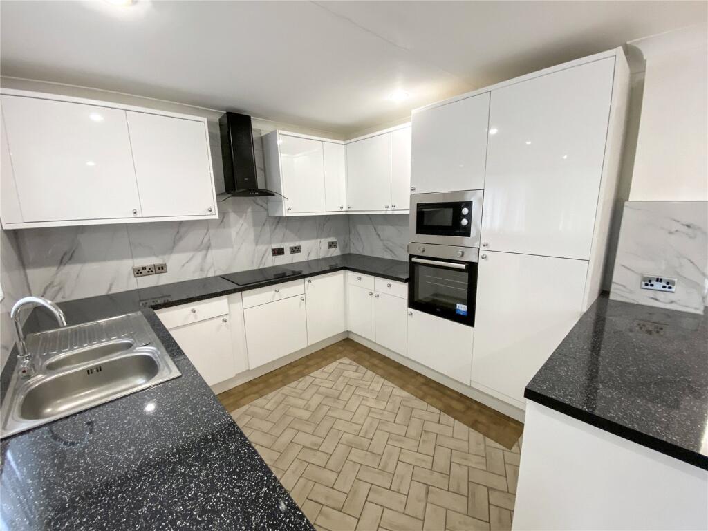 Additional image 9 of Wellington Avenue, Blackfen, Sidcup, DA15