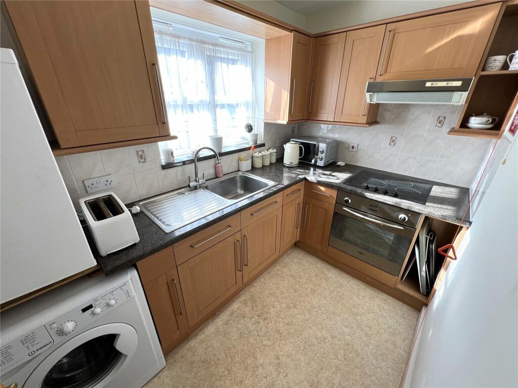 Additional image 4 of Woodville Grove, Welling, Kent, DA16