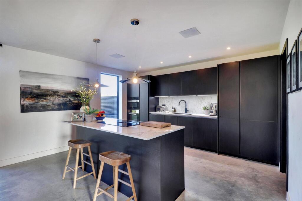 Additional image 13 of Great Bossingham Farm, Manns Hill, Bossingham, Canterbury, CT4