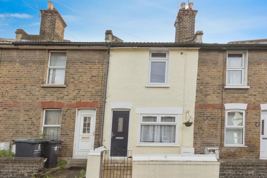 Railway Street, Northfleet, Gravesend, Kent, DA11
